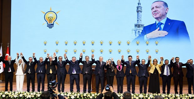 Cemil Tugay Erdoğan’ın Yanında: CHP’nin 1,29 Milyon Oyuyla Kazanılan Başkanlıkta “Seçmen İradesini” Sattı 