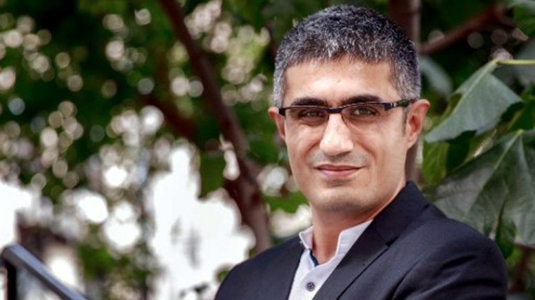 Cezaevine girişte Barış Pehlivanı darp ettiler