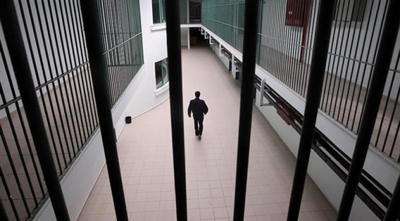 Cezaevlerinde tehlike sürüyor, tahliye olan 19 tutuklunun testi pozitif çıktı
