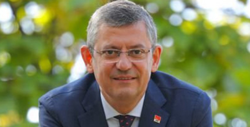 CHP Genel Başkanı Özgür Özel’den Erdoğan’a: “Aklını başına alsın, biz buradayız”