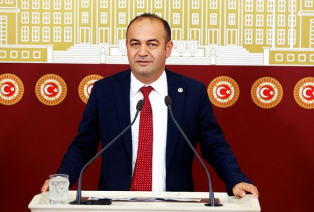 CHP’li Özgür Karabat, AKP Ekonomiyi düzeltmek için kamunun kalan mallarını körfez ülkelerine satıyor