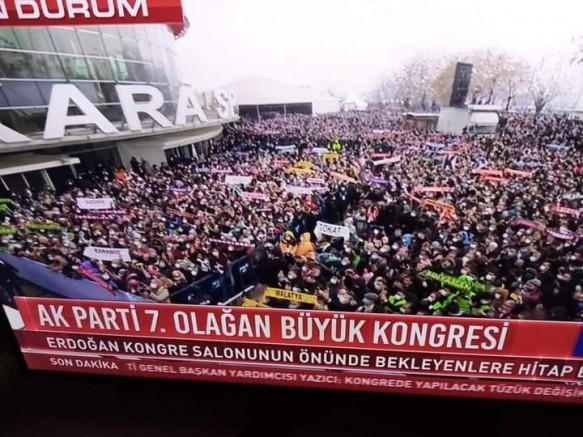 CHP'li vekil: Salondaki 1500 delegenin testi AKP Genel Merkezi'nde, üstelik kamu görevlisi sağlıkçılar tarafından yapıldı