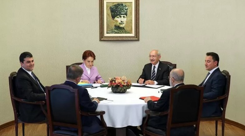 CHP Millet ittifakına ev sahipliği yaptı: Kriz yok mesajı verildi 