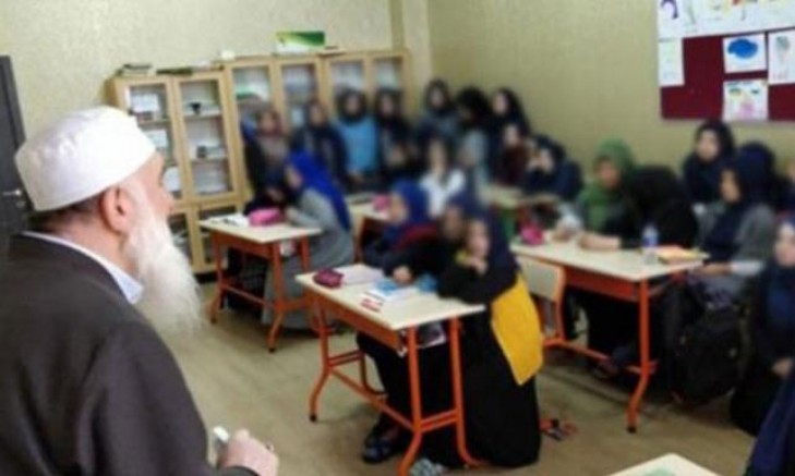 CHP Milletvekili Yıldırım Kaya: Okullar tarikatların pençesinde 