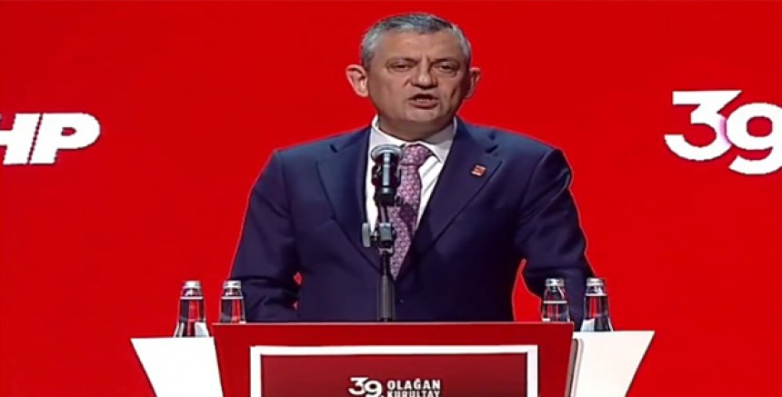 CHP’nin 39. Olağan Kurultayı’nda İkinci Gün – Özel Konuşuyor, Yeni Program ve Tüzükle “İktidar Hazırlığı” Tamamlanıyor