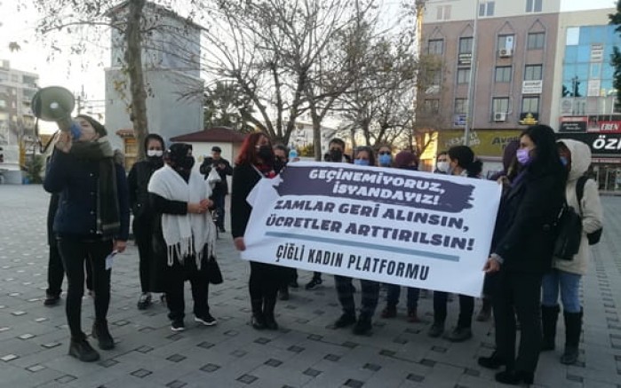 Çiğli Kadın Platformu: Maaşlar insanca yaşanacak düzeye getirilsin