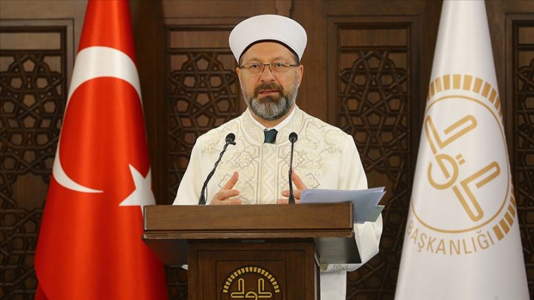 Corena: Cami ve mescitlerde cemaatle namaza ara verdirdi