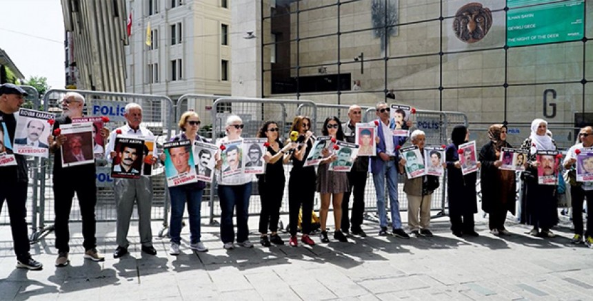 Cumartesi Anneleri 1052. Haftada Örhan Ailesinin Kayıplarını Gündeme Taşıdı