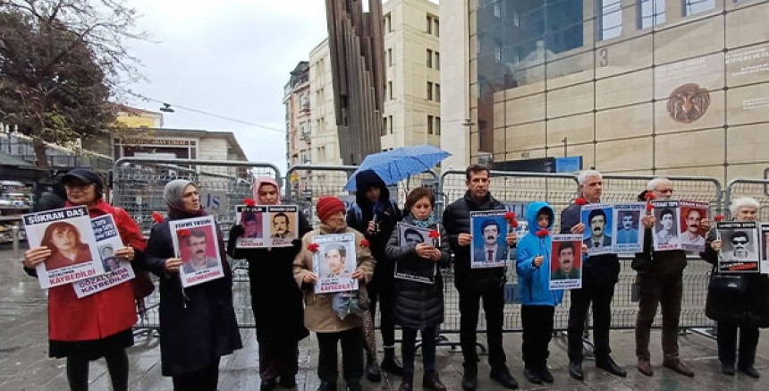  Cumartesi Anneleri, Meral Akşener'in 