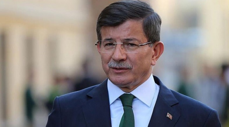 Davutoğlu: Tüm eski başbakanların mal varlığı incelenmeli