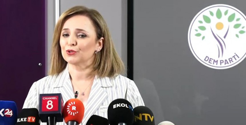 DEM Parti’den İBB Operasyonuna Tepki: “Barışın Tesisi İçin Operasyonlardan Vazgeçilmeli”