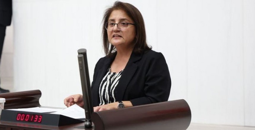 DEM Parti Milletvekili Ayten Kordu’dan 8 Mart’ın Resmi Tatil İlan Edilmesi İçin Kanun Teklifi