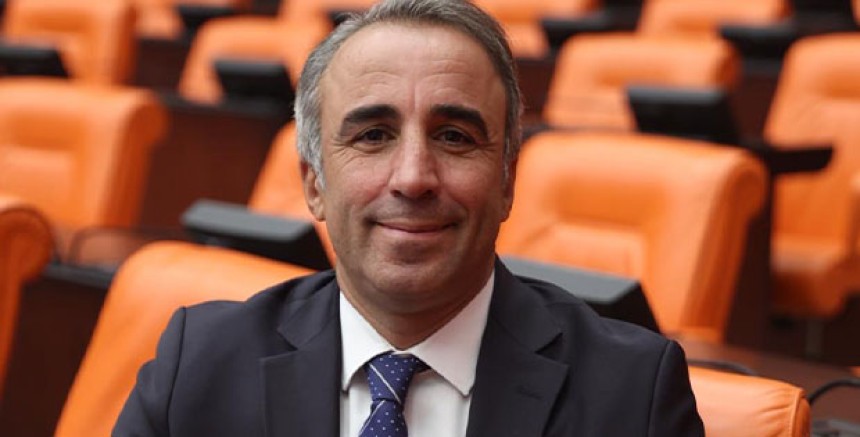 DEM Partili Celal Fırat: “Barış, İnsanı İnsana Emanet Eder”