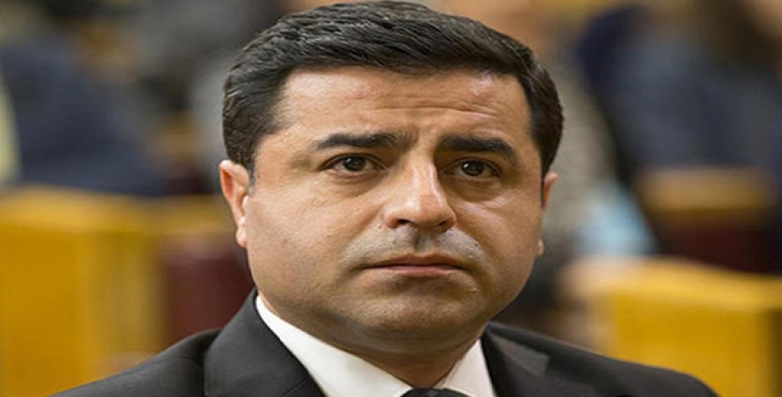 Demirtaş'a Onur Kırıcı Üst Araması Dayatılıyor: Görüşlerine Çıkmayacak!