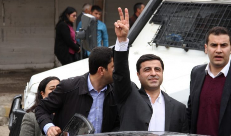 Demirtaş | Bir de HDP'ye kulak verin, hep birlikte kazanacağız