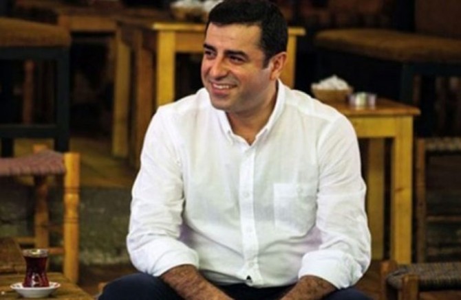 Demirtaş'tan Boğaziçi Üniversitesi öğrencilerine: Sesiniz buraları sallıyor