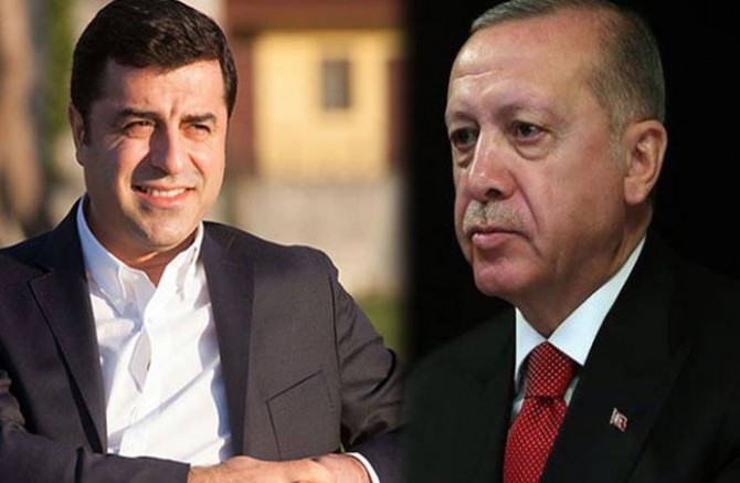 Demirtaş’tan Erdoğan’a miting yanıtı: Bir kişi eksik toplayan siyaseti bıraksın