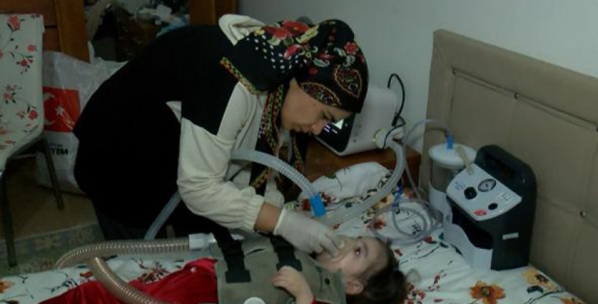 Depremzede Ailenin Küçük Kızı SMA Hastası Nilay İçin Son 12 Gün (VİDEO)