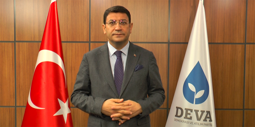 DEVA Partisi: Parlamentoda gerekli çoğunluğu elde edemeyeceklerini anladıkları için bu düzenlemeyi yapıyorlar