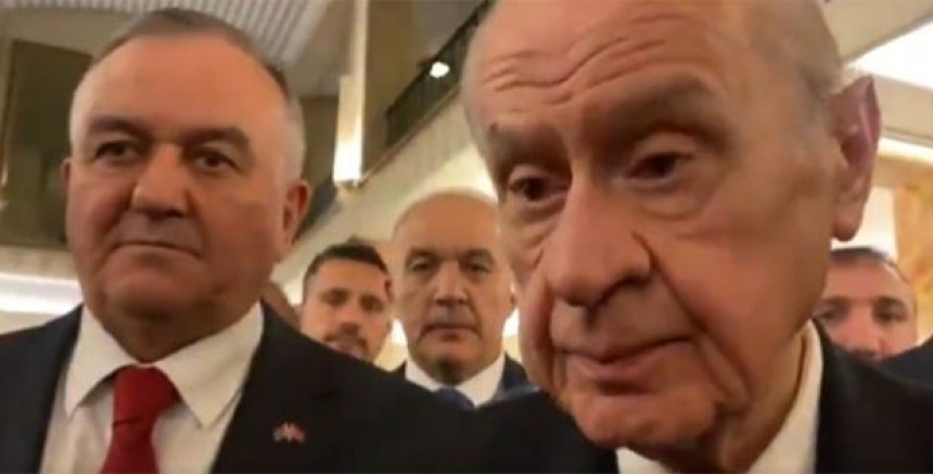 Devlet Bahçeli, Meclis'teki Kürtçe Konuşmaya Tepki Gösterdi: Anayasa Mahkemesi'ne Sahip Çıkılmalı
