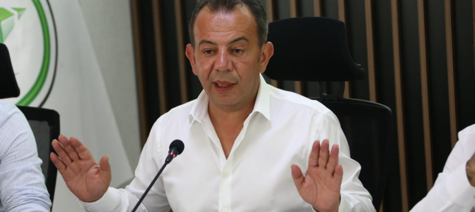 Disiplin Kurulu'na sevk edilen Tanju Özcan: Tüm kadınlardan özür dilerim