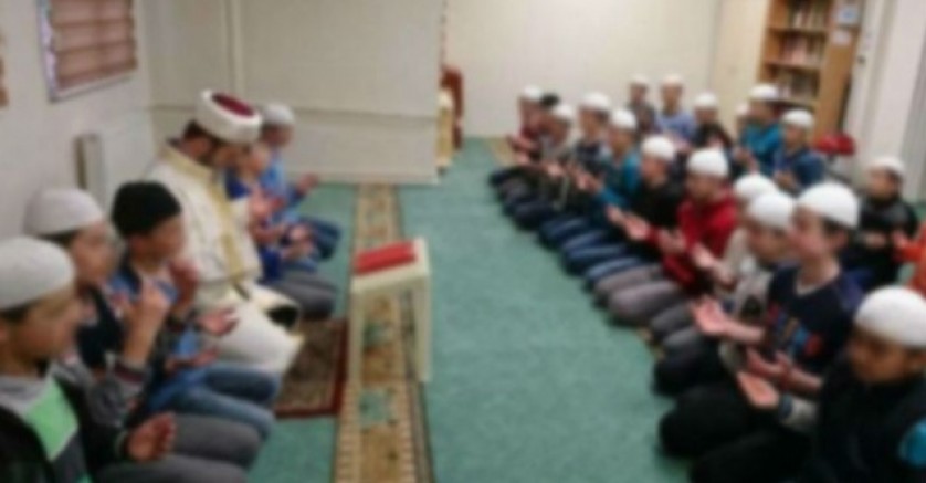  Diyanet, tecavüzden ceza alan Kuran kursu çalışanlarını göreve iade etti