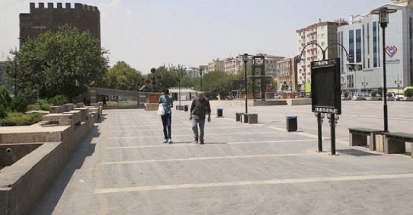 Diyarbakır’da gösteri ve yürüyüş yasağı