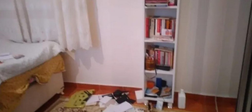 Diyarbakır'da ki ev baskınlarında çok sayıda kadın gözaltına alındı