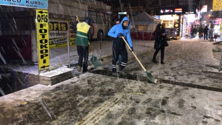Diyarbakır’da okullara kar tatili