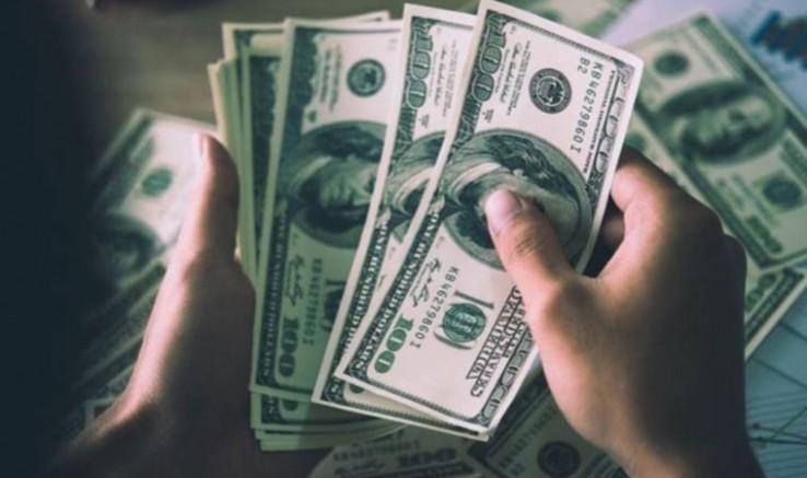 Dolar güne 9.97 ile başladı