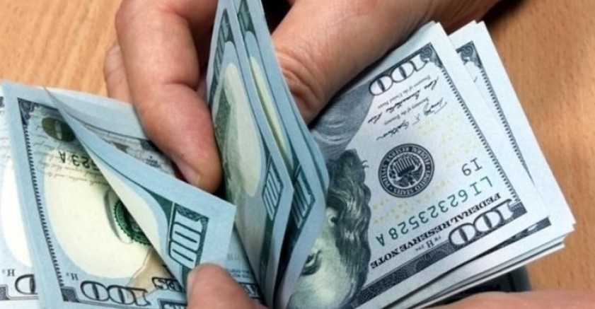 Dolar/TL kuru 15,21 seviyesini aştı