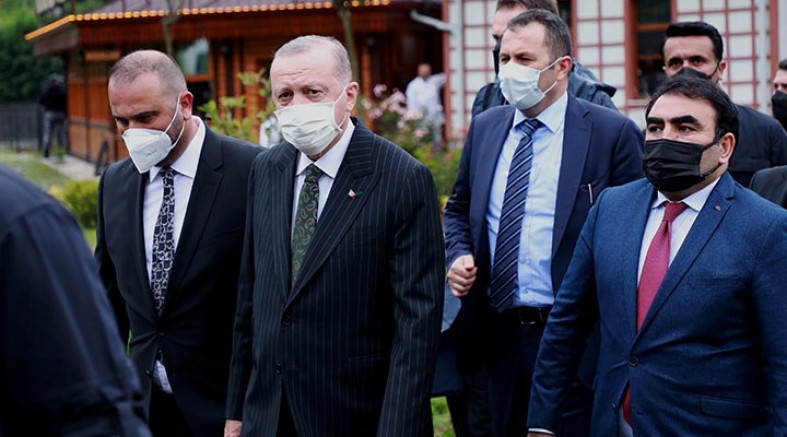 Dönüş yolunda Erdoğan İkizdere de protesto edildi