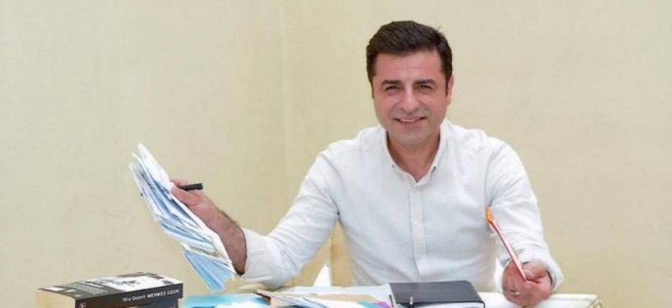 Dört yıldır tutuklu olan Demirtaş: Demokratik siyaseti savunuyorum bunun için HDP’ deyim