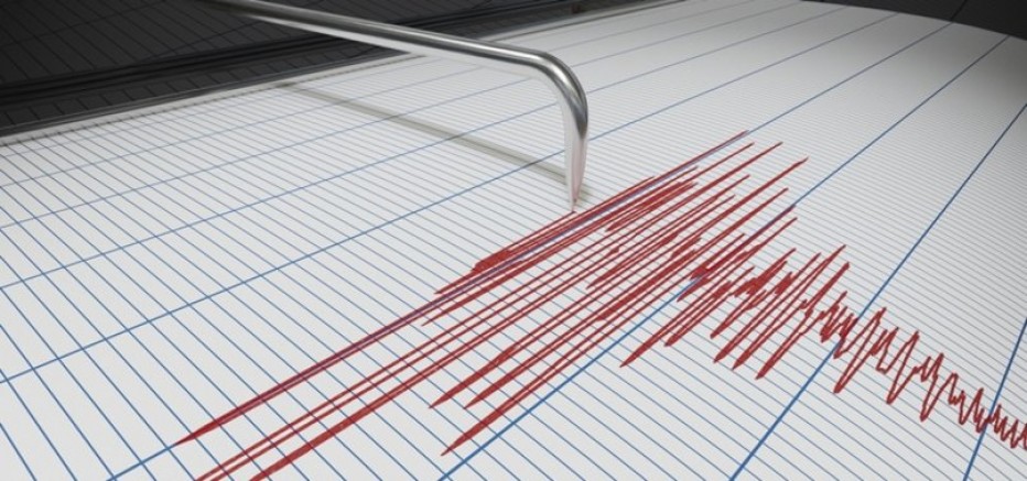 Ege Denizi'nde korkutan deprem