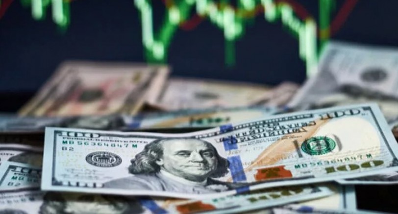 Elindeki üç beş kuruşu Dolara yatıran vatandaş şimdi ne yapacak?