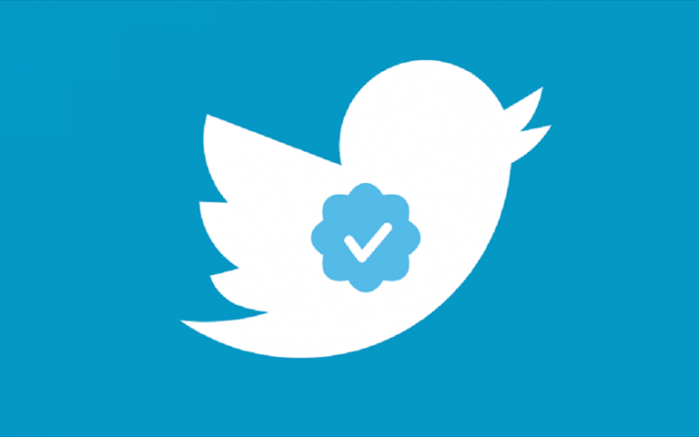 Elon Musk söylemişti Twitter'da ücretsiz 'mavi tik' kaldırıldı