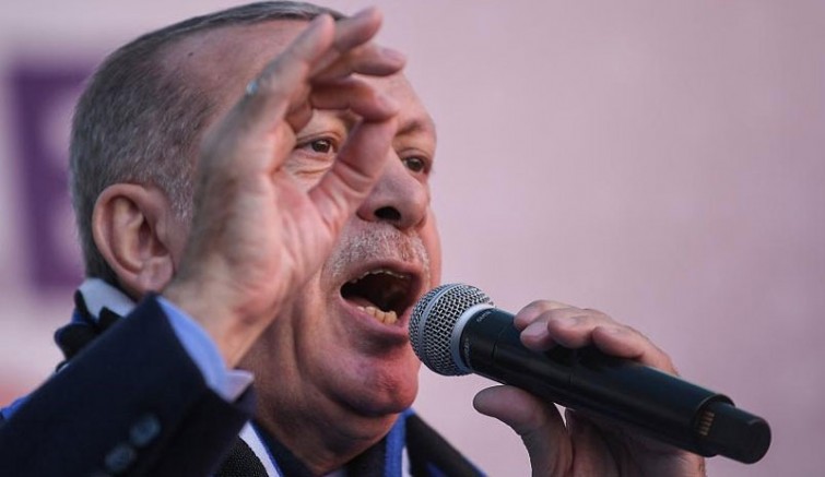 Erdoğan 10 büyükelçiyi istenmeyen adam ilan etti