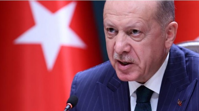 Erdoğan: Avrupa'da enflasyon yüzünden halk neredeyse sokağa dökülecek bizde öylemi 