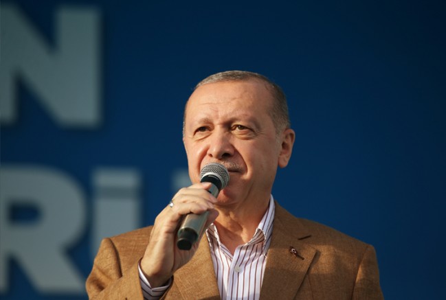   Erdoğan: CHP İzmir’de enkaz altında kalmıştır