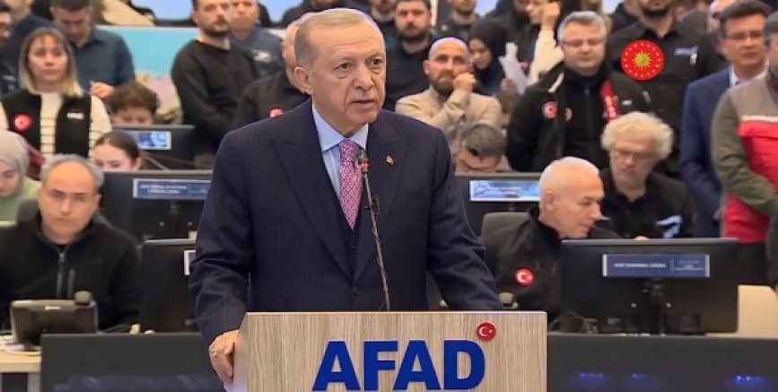 Erdoğan: Ölü sayısını 912 yaralı sayısı, 5 bin 385 kişi olarak açıkladı 