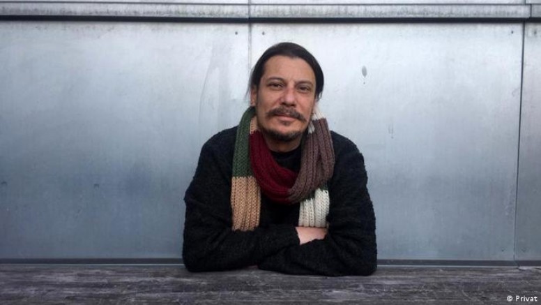 Erk Acarer’den çarpıcı iddia: TÜGVA yöneticisi köprüde askeri öğrencileri linç edenler arasında