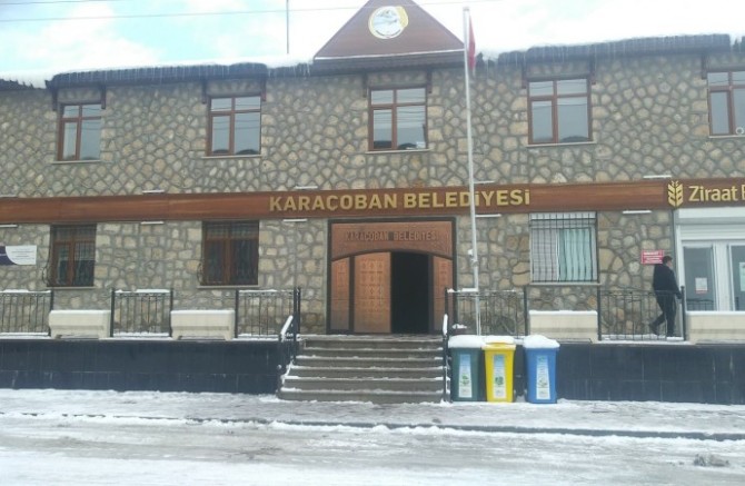 Erzurum Karaçoban Belediyesi Eşbaşkan gözaltına alındı