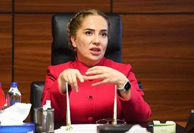 Eşi AKP'yi eleştirmişti! Uşak Valisi Funda Kocabıyık görevden alındı