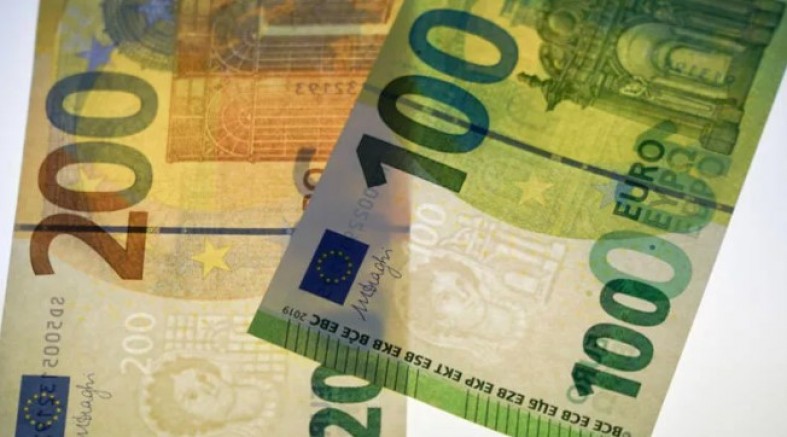 Euro banknotları yeniden tasarlanacak 