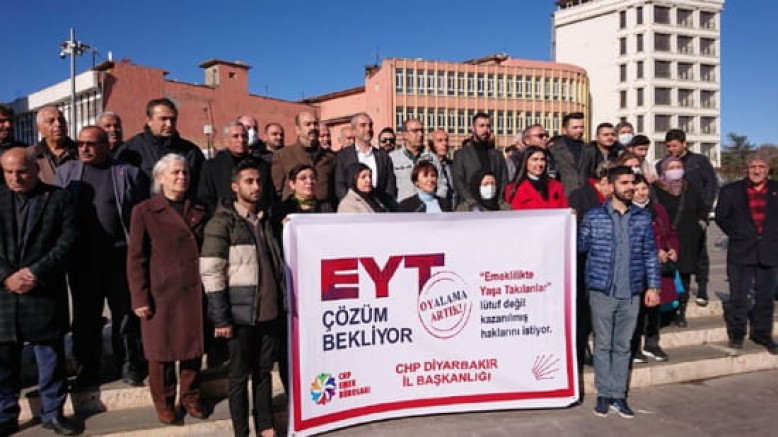 EYT’liler Diyarbakır’dan iktidara seslendi: Kazanılmış haklarımızı verin