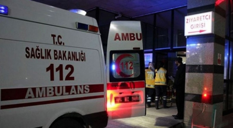 Fabrika işçileri yedikleri yemekten zehirlendi