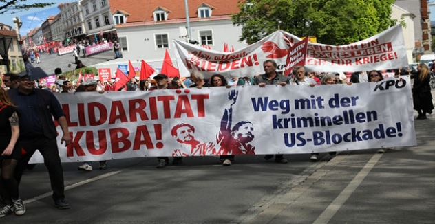 Graz’da 1 Mayıs Yürüyüşü: “Savaşa Değil Halka Bütçe” Mesajı Öne Çıktı
