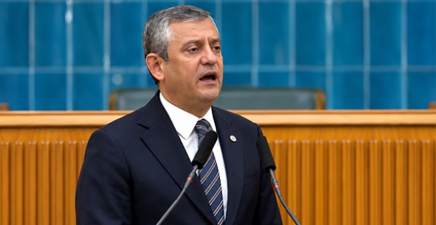Özgür Özel’den AKP’ye Geçeceği İddia Edilen Cemil Tugay’a Çok Sert Sözler: “Satıp Gidenler Haindir”