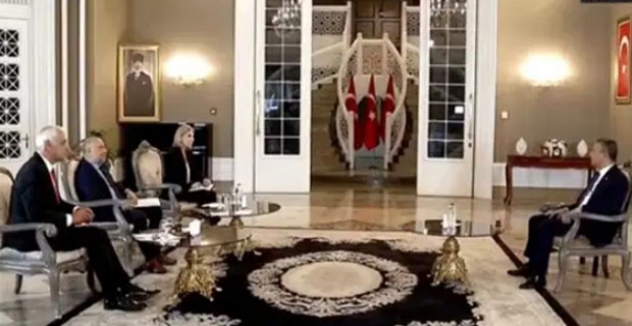Özgür Özel’den Kılıçdaroğlu Yönetimine Sert Tepki: “Kurultay Yapmamak Partiye İhanettir”