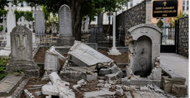 Surp Garabet Ermeni Mezarlığı'na Saldırı: Altı Mezar ve Çeşme Tahrip Edildi